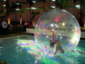 Pool Bubbles