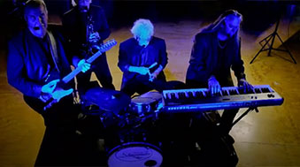 Moving Band 